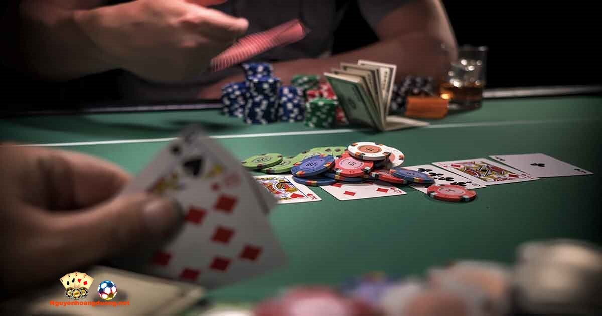 Cách chơi Poker hiệu quả thắng lớn dành cho người chơi mới bắt đầu